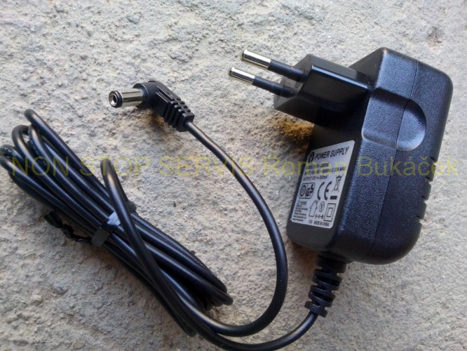 TSCALE CHARGER 12V